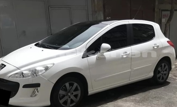 Buy Used Peugeot 308 White Car in Yerevan in Yerevan Buy Used Peugeot 308 White Car in Yerevan in Yerevan