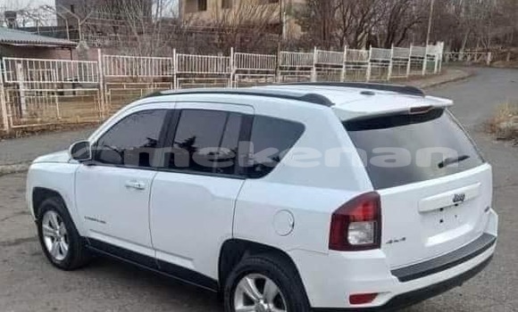 Buy Used Jeep Compass White Car in Yerevan in Yerevan Buy Used Jeep Compass White Car in Yerevan in Yerevan