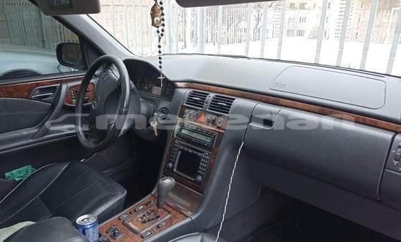 Buy Used Mercedes-Benz E-Classe Black Car in Yerevan in Yerevan Buy Used Mercedes-Benz E-Classe Black Car in Yerevan in Yerevan