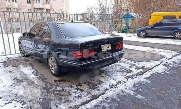 Buy Used Mercedes-Benz E-Classe Black Car in Yerevan in Yerevan Buy Used Mercedes-Benz E-Classe Black Car in Yerevan in Yerevan