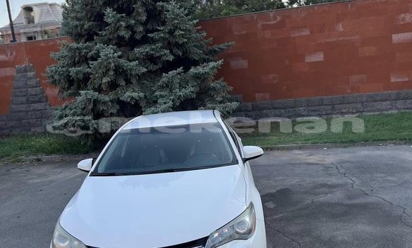 Buy Used Toyota Yaris White Car in Yerevan in Yerevan Buy Used Toyota Yaris White Car in Yerevan in Yerevan