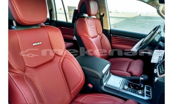 Buy Import Toyota Land Cruiser Black Car in Import - Dubai in Aragatsotn Buy Import Toyota Land Cruiser Black Car in Import - Dubai in Aragatsotn