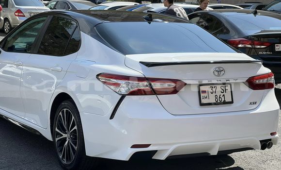 Buy Used Toyota Camry White Car in Yerevan in Yerevan Buy Used Toyota Camry White Car in Yerevan in Yerevan