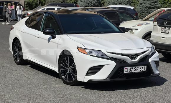 Buy Used Toyota Camry White Car in Yerevan in Yerevan Buy Used Toyota Camry White Car in Yerevan in Yerevan