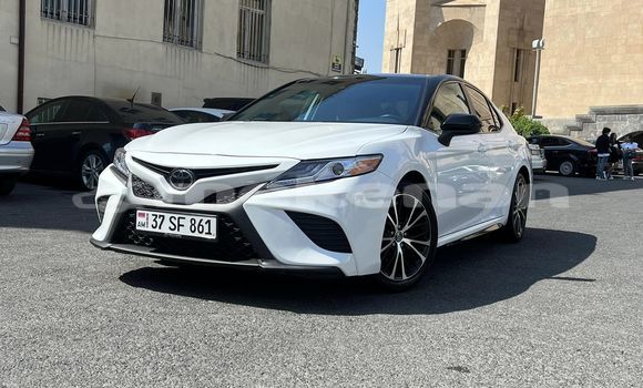 Buy Used Toyota Camry White Car in Yerevan in Yerevan Buy Used Toyota Camry White Car in Yerevan in Yerevan