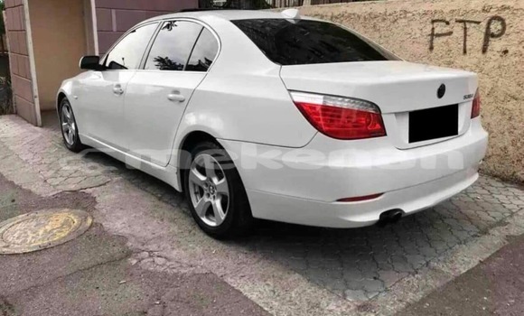 Buy Used Toyota Altezza White Car in Yerevan in Yerevan Buy Used Toyota Altezza White Car in Yerevan in Yerevan