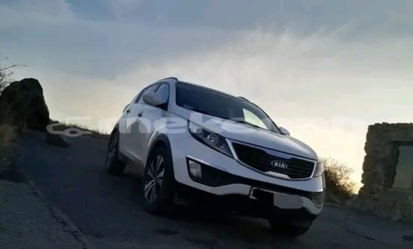 Buy Used Kia Cee'd White Car in Alaverdi in Lori Buy Used Kia Cee'd White Car in Alaverdi in Lori