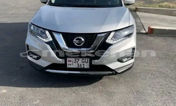 Buy Used Nissan Rogue Silver Car in Yerevan in Yerevan