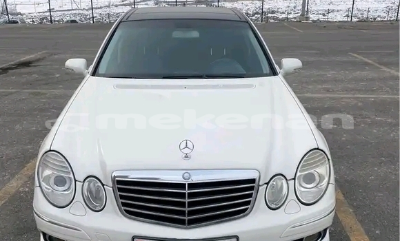 Buy Used Mercedes-Benz E-Classe White Car in Yerevan in Yerevan Buy Used Mercedes-Benz E-Classe White Car in Yerevan in Yerevan