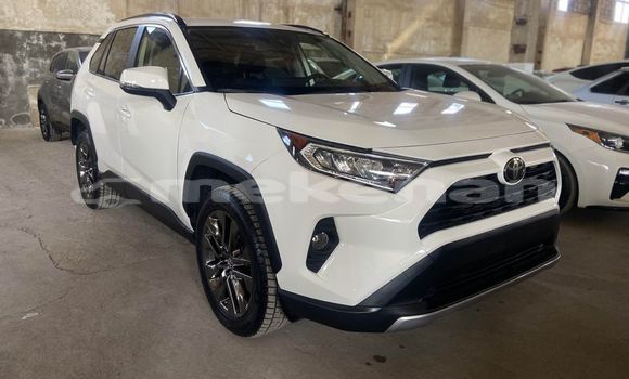 Buy Used Toyota RAV4 White Car in Artashat in Ararat Buy Used Toyota RAV4 White Car in Artashat in Ararat
