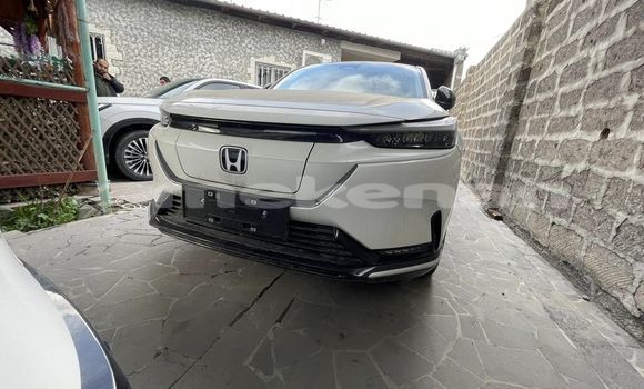 Buy Used Hyundai Accent White Car in Armavir in Armavir