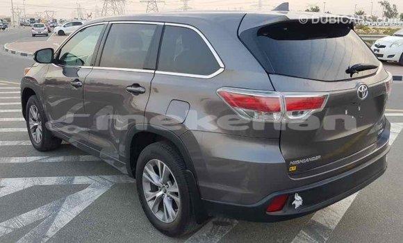 Buy Import Toyota Highlander Other Car in Import - Dubai in Aragatsotn Buy Import Toyota Highlander Other Car in Import - Dubai in Aragatsotn