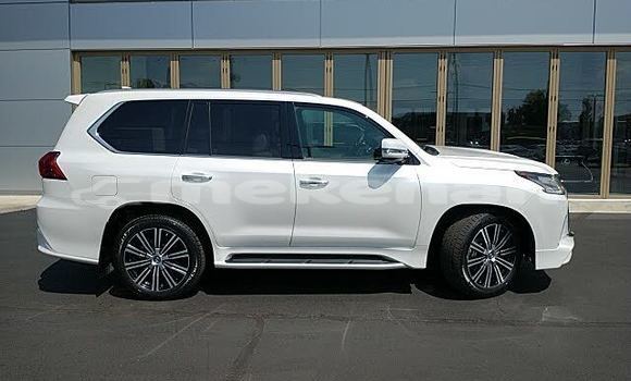Buy Used Lexus LX 570 White Car in Akhtala in Lori