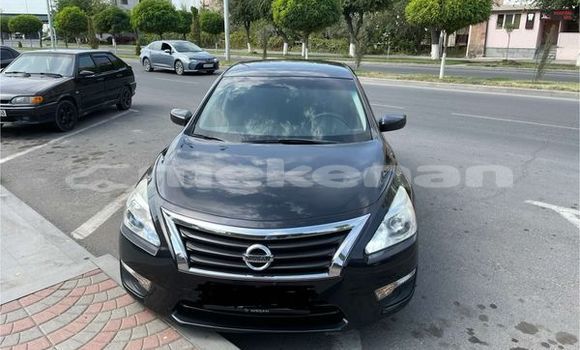 Buy Used Nissan Almera Tino Other Car in Ararat in Ararat Buy Used Nissan Almera Tino Other Car in Ararat in Ararat