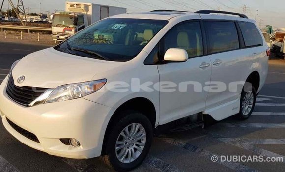 Buy Import Toyota Sienna White Car in Import - Dubai in Aragatsotn Buy Import Toyota Sienna White Car in Import - Dubai in Aragatsotn