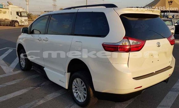 Buy Import Toyota Sienna White Car in Import - Dubai in Aragatsotn Buy Import Toyota Sienna White Car in Import - Dubai in Aragatsotn