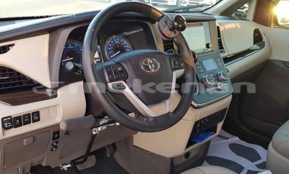 Buy Import Toyota Sienna White Car in Import - Dubai in Aragatsotn Buy Import Toyota Sienna White Car in Import - Dubai in Aragatsotn