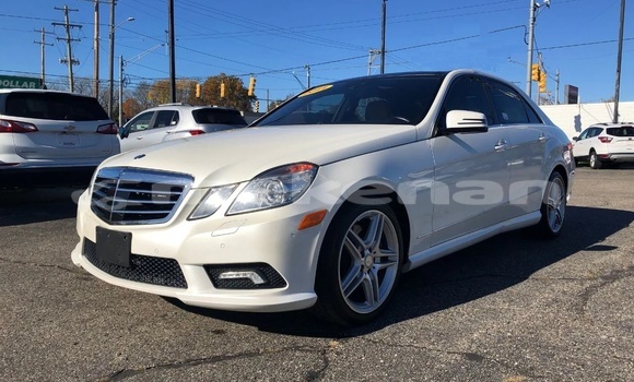 Buy Import Mercedes-Benz E–Class White Car in Import - Dubai in Aragatsotn
