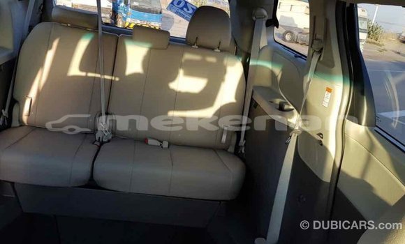 Buy Import Toyota Sienna White Car in Import - Dubai in Aragatsotn Buy Import Toyota Sienna White Car in Import - Dubai in Aragatsotn