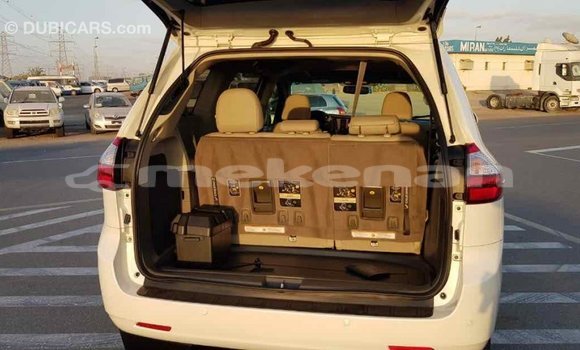 Buy Import Toyota Sienna White Car in Import - Dubai in Aragatsotn Buy Import Toyota Sienna White Car in Import - Dubai in Aragatsotn