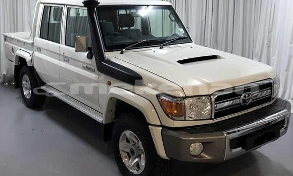 Buy Used Toyota Land Cruiser White Car in Angeghakot in Syunik Buy Used Toyota Land Cruiser White Car in Angeghakot in Syunik