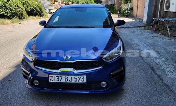 Buy Used Kia Forte Blue Car in Yerevan in Yerevan