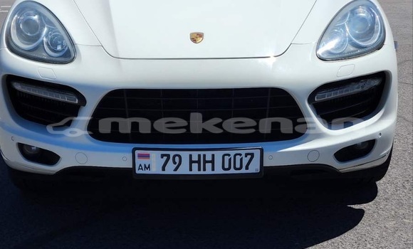 Buy Used Porsche Cayenne White Car in Yerevan in Yerevan
