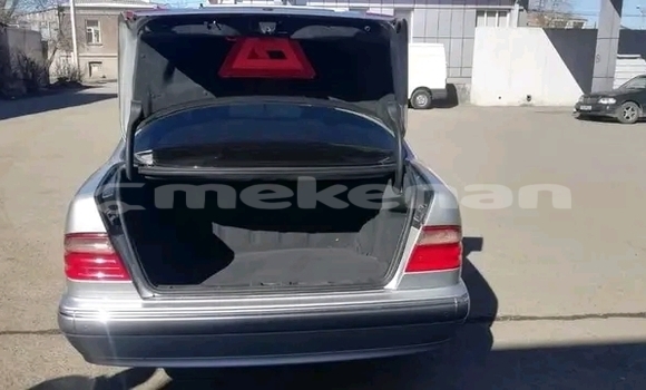 Buy Used BMW 2er White Car in Artashat in Ararat Buy Used BMW 2er White Car in Artashat in Ararat