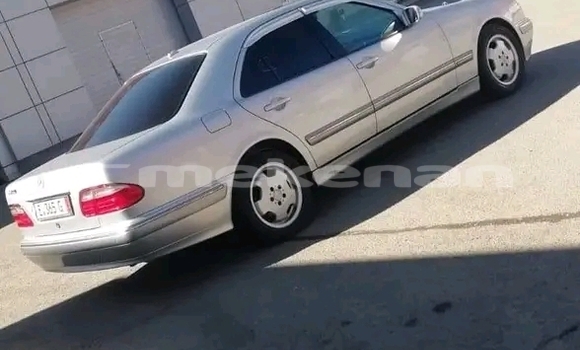 Buy Used BMW 2er White Car in Artashat in Ararat Buy Used BMW 2er White Car in Artashat in Ararat