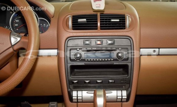 Buy Import Porsche Cayenne Green Car in Import - Dubai in Aragatsotn Buy Import Porsche Cayenne Green Car in Import - Dubai in Aragatsotn