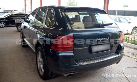 Buy Import Porsche Cayenne Green Car in Import - Dubai in Aragatsotn Buy Import Porsche Cayenne Green Car in Import - Dubai in Aragatsotn