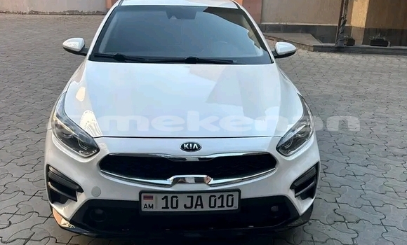 Buy Used Kia Forte White Car in Armavir in Armavir Buy Used Kia Forte White Car in Armavir in Armavir