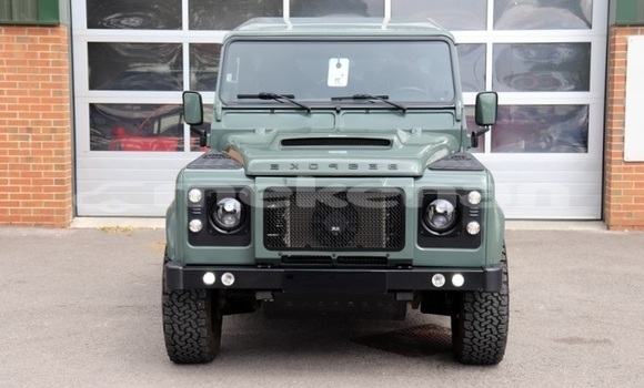 Buy Used Land Rover Defender Green Car in Yerevan in Yerevan Buy Used Land Rover Defender Green Car in Yerevan in Yerevan