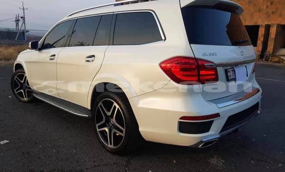 Buy Used Mercedes-Benz GLC White Car in Angeghakot in Syunik Buy Used Mercedes-Benz GLC White Car in Angeghakot in Syunik