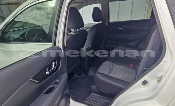 Buy Used Nissan Rogue White Car in Ararat in Ararat Buy Used Nissan Rogue White Car in Ararat in Ararat