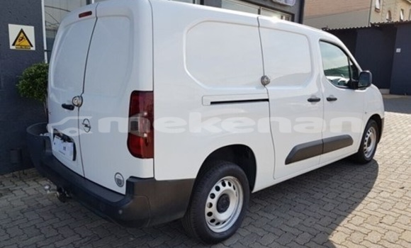 Buy Used Opel Combo White Car in Yerevan in Yerevan Buy Used Opel Combo White Car in Yerevan in Yerevan