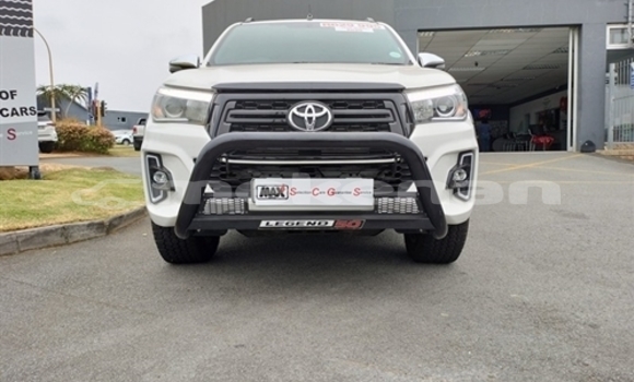 Buy Used Toyota Hilux White Car in Yerevan in Yerevan Buy Used Toyota Hilux White Car in Yerevan in Yerevan