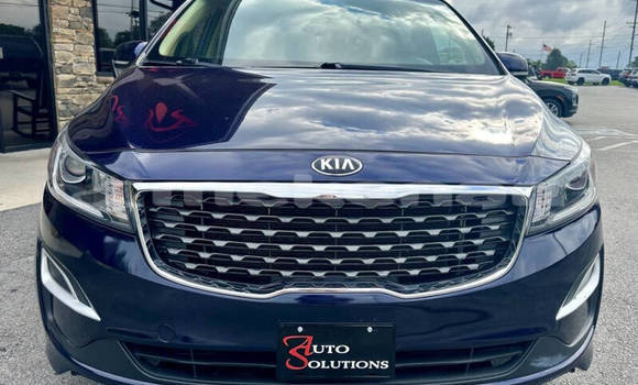 Buy Used Kia Sedona Blue Car in Yerevan in Yerevan Buy Used Kia Sedona Blue Car in Yerevan in Yerevan