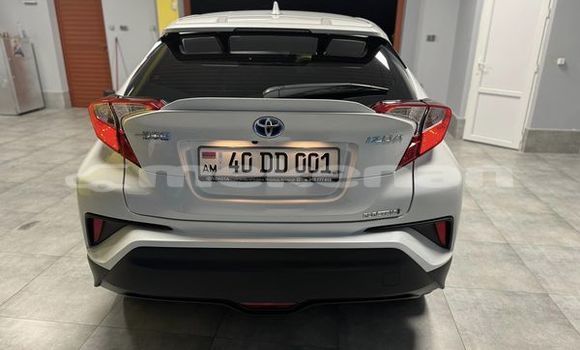 Buy Used Toyota IST Other Car in Armavir in Armavir Buy Used Toyota IST Other Car in Armavir in Armavir