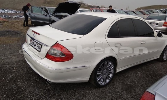 Buy Used Mercedes-Benz E–Class White Car in Yerevan in Yerevan Buy Used Mercedes-Benz E–Class White Car in Yerevan in Yerevan