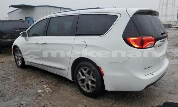 Buy Used Chrysler Pacifica White Car in Angeghakot in Syunik Buy Used Chrysler Pacifica White Car in Angeghakot in Syunik