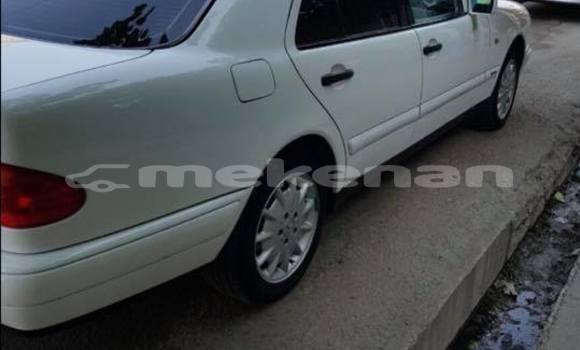 Buy Used Mercedes-Benz 190 SL White Car in Alaverdi in Lori Buy Used Mercedes-Benz 190 SL White Car in Alaverdi in Lori