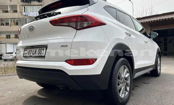 Buy Used Hyundai Tucson White Car in Ararat in Ararat Buy Used Hyundai Tucson White Car in Ararat in Ararat