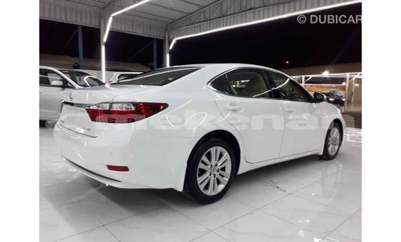 Buy Import Lexus ES White Car in Import - Dubai in Aragatsotn Buy Import Lexus ES White Car in Import - Dubai in Aragatsotn