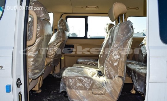 Buy Import Hyundai Chorus White Truck in Import - Dubai in Aragatsotn Buy Import Hyundai Chorus White Truck in Import - Dubai in Aragatsotn