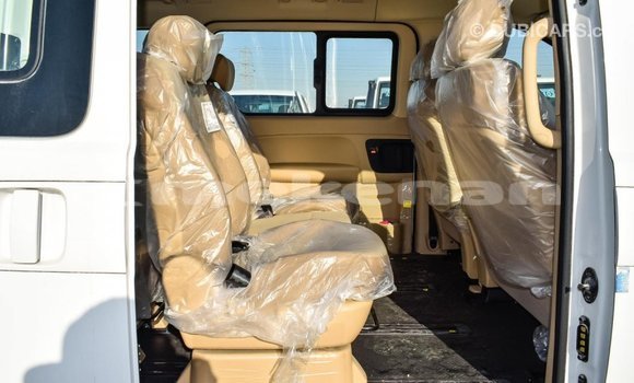 Buy Import Hyundai Chorus White Truck in Import - Dubai in Aragatsotn Buy Import Hyundai Chorus White Truck in Import - Dubai in Aragatsotn