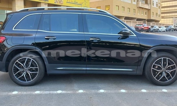 Buy Used Mercedes-Benz E200 Black Car in Yerevan in Yerevan Buy Used Mercedes-Benz E200 Black Car in Yerevan in Yerevan