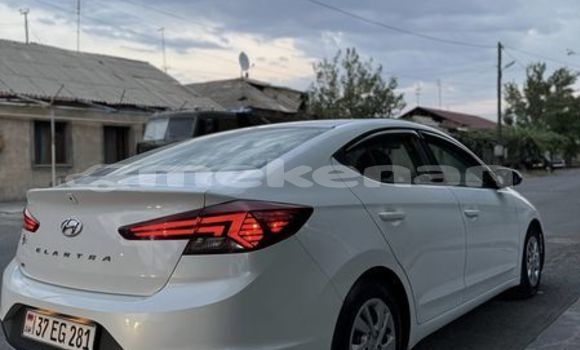 Buy Used Hyundai Elantra Other Car in Hrazdan in Kotaik Buy Used Hyundai Elantra Other Car in Hrazdan in Kotaik