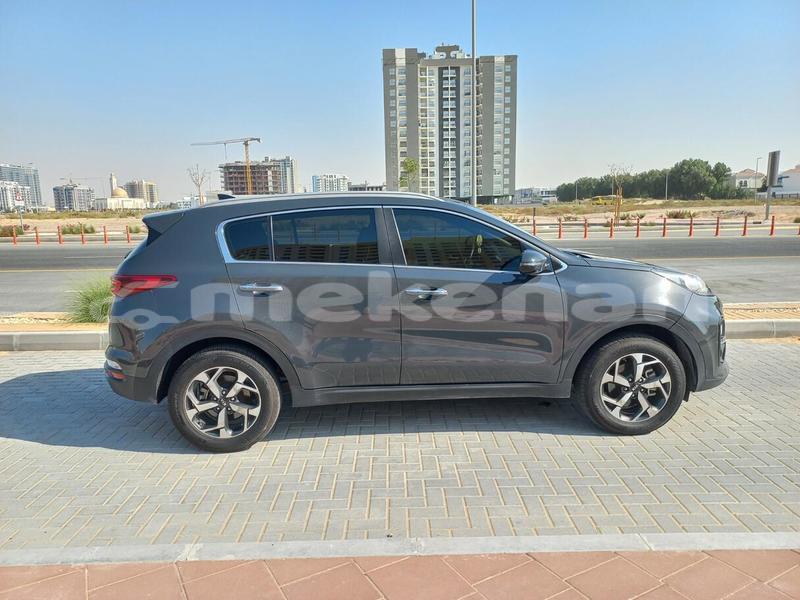 Big with watermark kia sportage lori tashir 5218