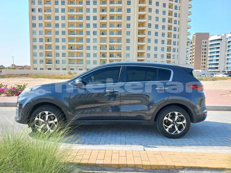 Big with watermark kia sportage lori tashir 5218